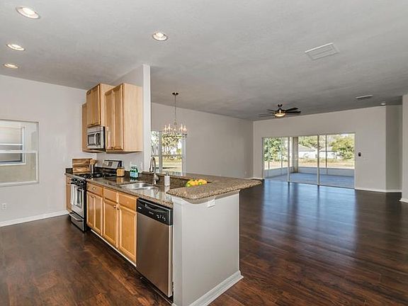 4th image of 20735 Great Laurel Ave