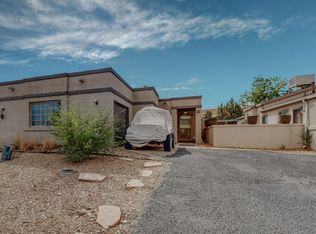 1609 Beth Way NE, Rio Rancho, NM 87144