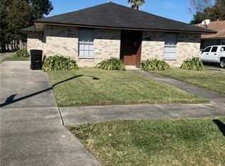11967 Curran Rd, New Orleans, LA 70128