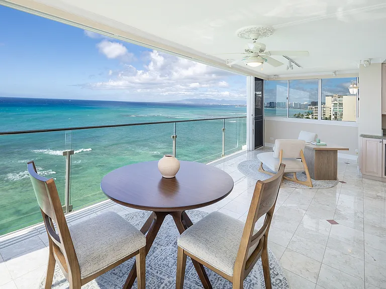 3065 Kalakaua Ave #Penthouse 1 — Photo 21