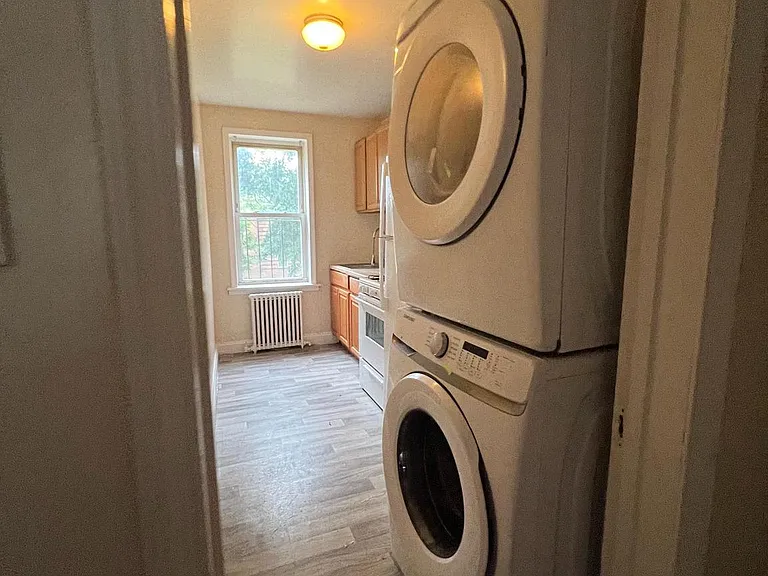 38 Galveston Pl SW #A — Photo 9