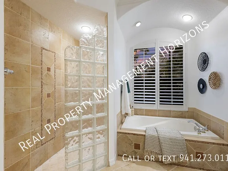 4668 Tuscana Dr — Photo 39