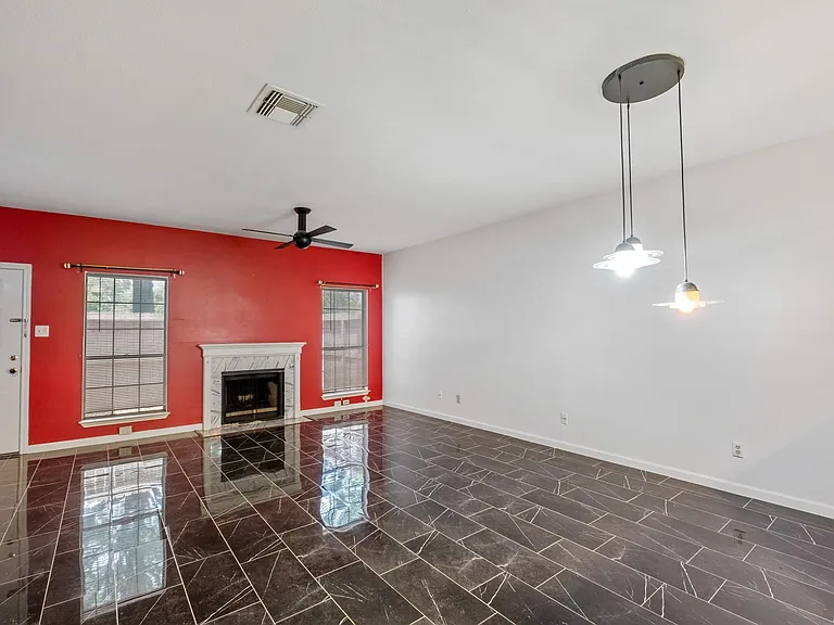 3124 Holly Hall St #3124 — Photo 4