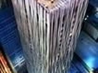 1 Yorkville Ave #1502, Toronto, ON M4W