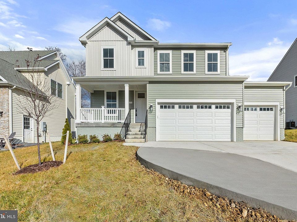 1st image of 653 Hillman Dr