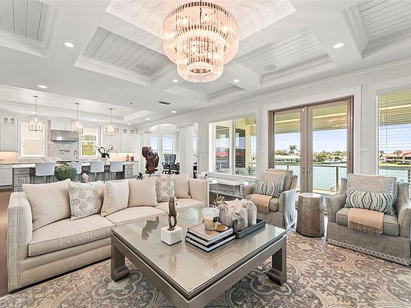 3rd image of 19 BAYFRONT COURT S