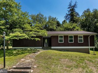 9133 Field Rd, Baltimore, MD 21208