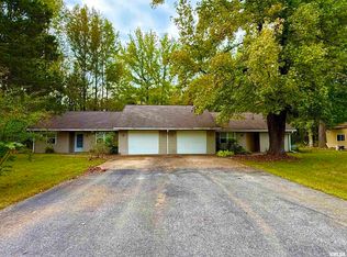 8090 Southfork Rd, Marion, IL 62959