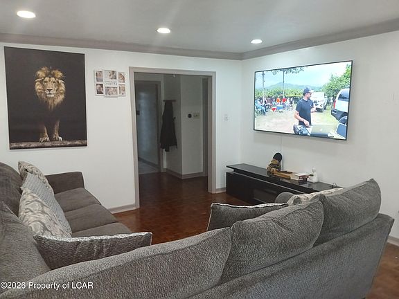 4th image of 707 Muir Ave