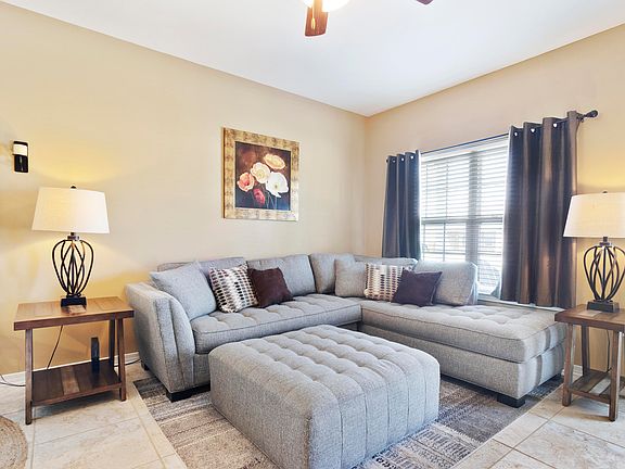 4th image of 17301 Avondale Cir