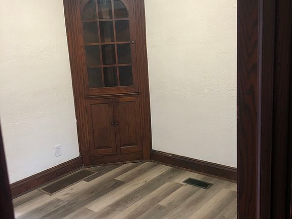 3rd image of 3614 Staunton Ave SE #3