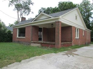 106 Bird St, Marshall, TX 75670