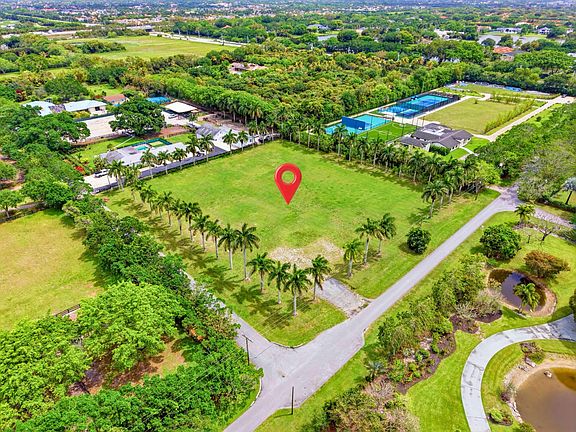 2nd image of 8480 Stagecoach Lane