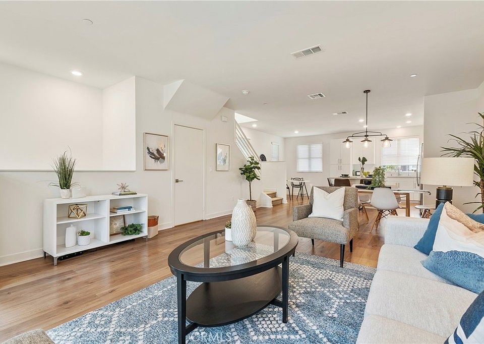 1st image of 2700 E Chaucer St #11