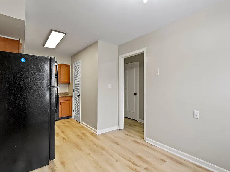 The Prairies Apartment Homes — Photo 25