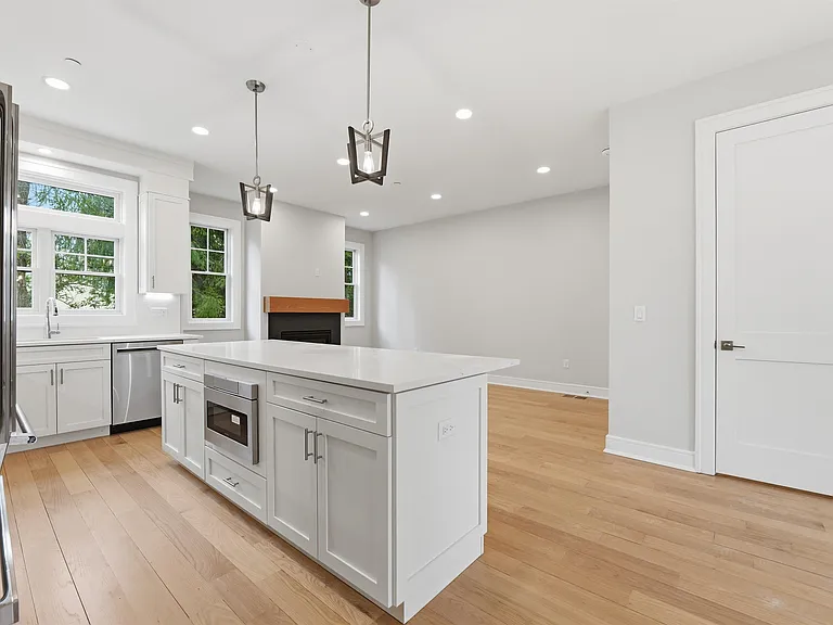 603 Springfield Ave #101 — Photo 9