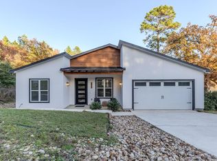 273 Tahitian Dr, Bastrop, TX 78602