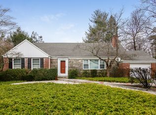 250 Evandale Rd, Scarsdale, NY 10583