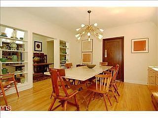 4th image of 226 N Gower St