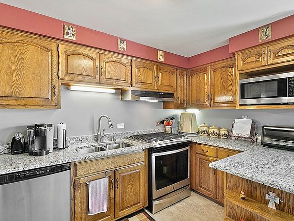 5th image of 5169 W 88th Pl