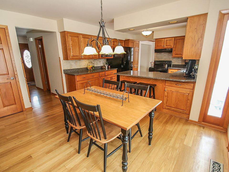 1st image of 2454 Northwood Dr