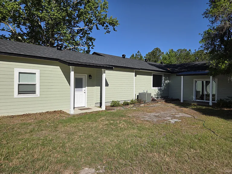 2727 US Highway 41 S — Photo 4