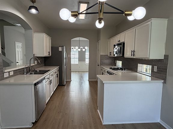 3rd image of 3230 Vanity Dr