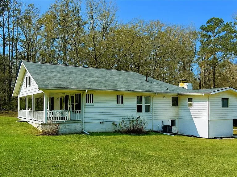 7025 Rico Rd — Photo 4