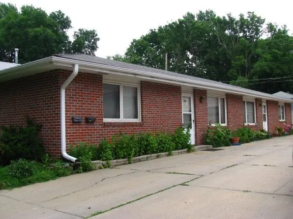 828 S 30th St, Lincoln, NE 68510