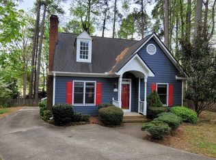 4712 Worthington Ln, Raleigh, NC 27604