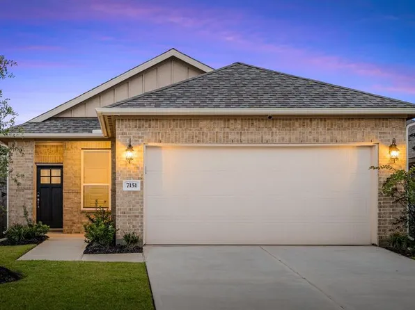 7151 Blue Oak Drive, Conroe, TX 77304