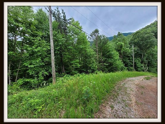 2nd image of 2526 Perry Circle Way Lot 25&26