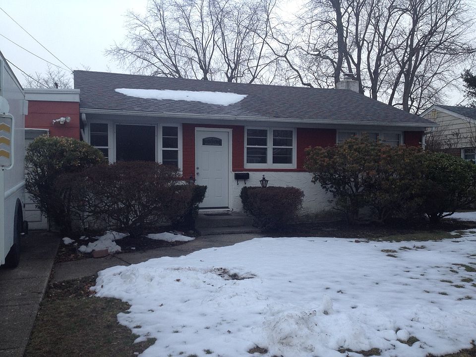 1st image of 71 Boston Ave