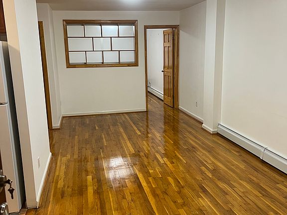 2nd image of 24041 68th Ave #1F