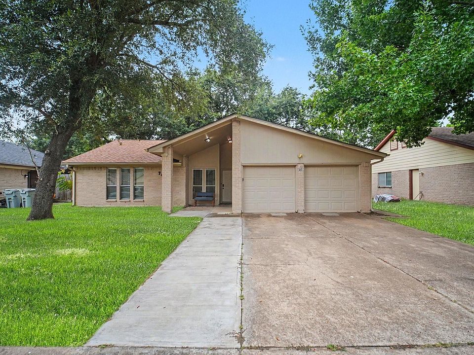 1st image of 7419 Shady Vale Ln