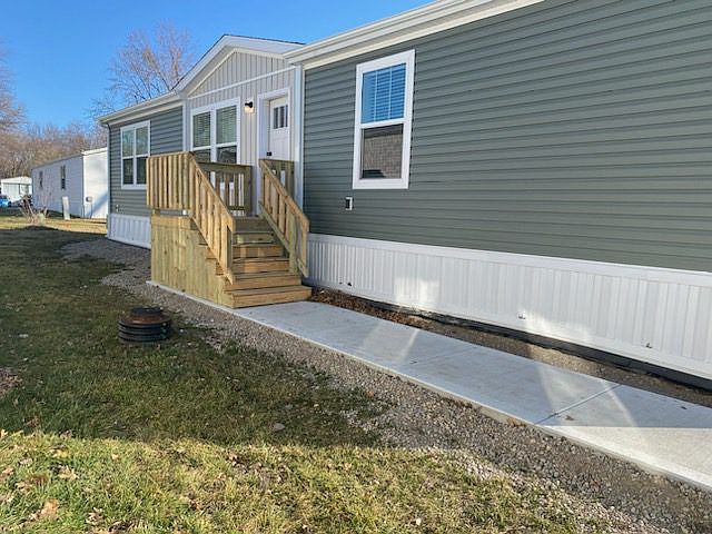 2nd image of 17311 E Us Highway 40 Unit I-24