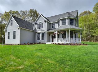 117 Blue Hills Trl, Glastonbury, CT 06033