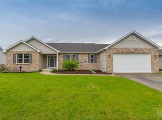224 Brian St, Sycamore, IL 60178