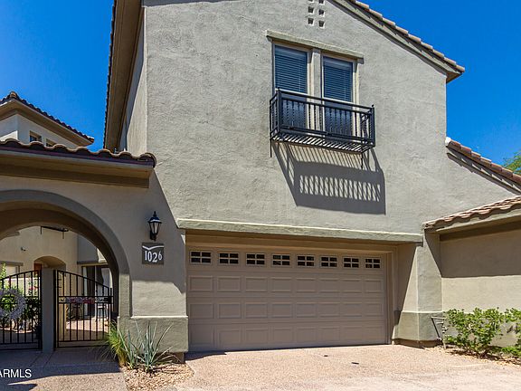 3rd image of 20802 N GRAYHAWK Drive #1026