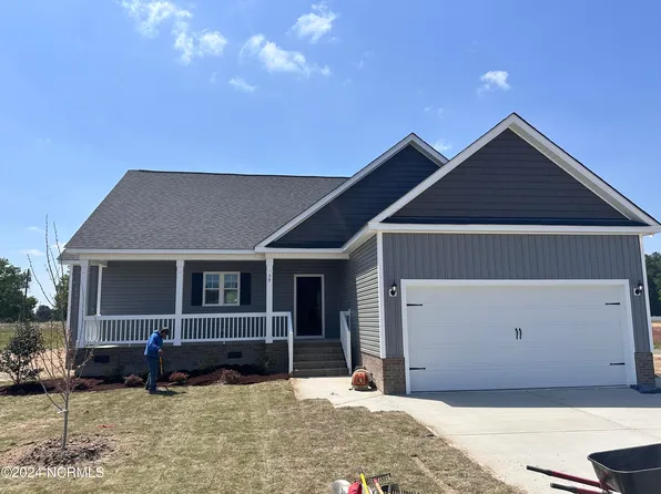 39 Maxwell Farm Lane, Selma, NC 27576