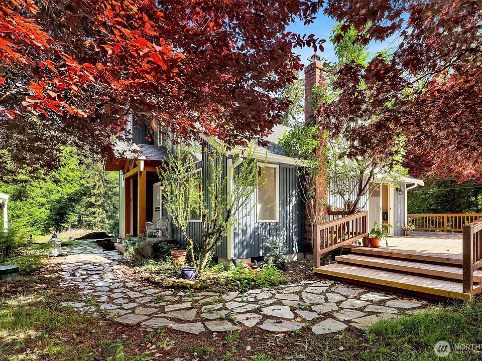 1st image of 16515 58th Avenue NW
