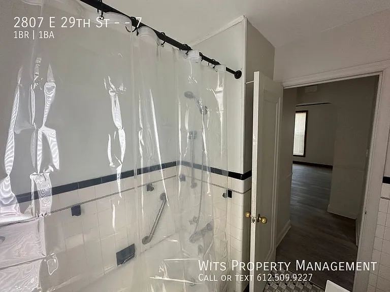 2807 E 29th St #7 — Photo 5