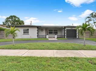 7210 McKinley St, Hollywood, FL 33024