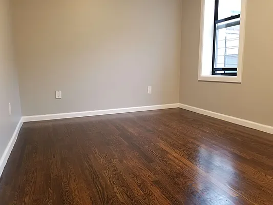 Rented by Bruma Realty LLC | media 14