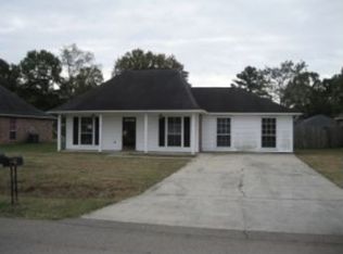 9230 Paris Ave, Denham Springs, LA 70706