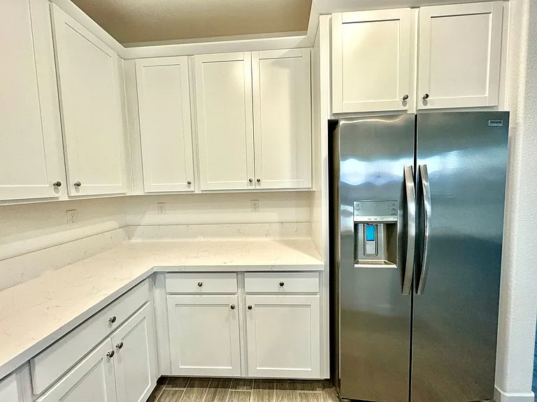 243 Dock Cir — Photo 10