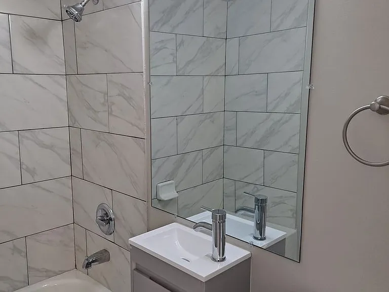901 Hargrove Rd #5C — Photo 5
