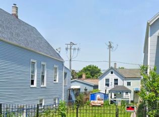 3946 W Dickens Ave, Chicago, IL 60647