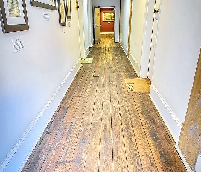 215 N Court St #6 — Photo 11