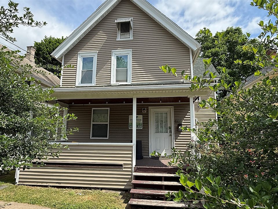 2nd image of 56.5 Leroy St